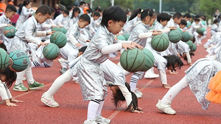 幼兒籃球嘉年華樂(lè)趣多