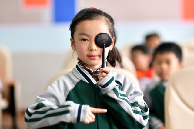 世界衛(wèi)生日 呵護(hù)祖國(guó)未來(lái)