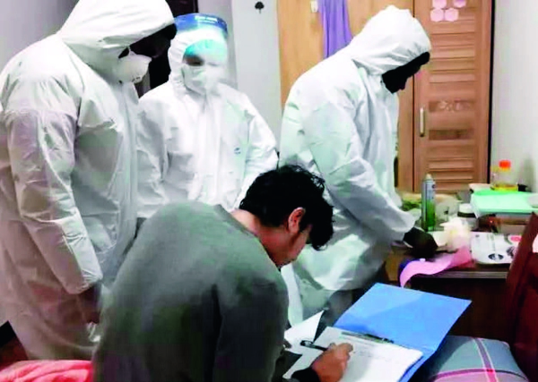 浙江師范大學(xué)來華留學(xué)生志愿者協(xié)助入戶登記、核查留校來華留學(xué)生信息.jpg